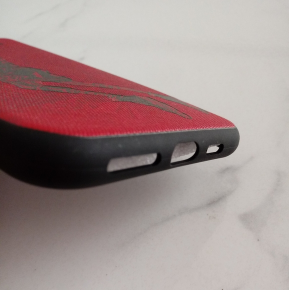 New Michael Jordan IPhone 11 Pro Silicone Phone Case - Picture 6 of 6